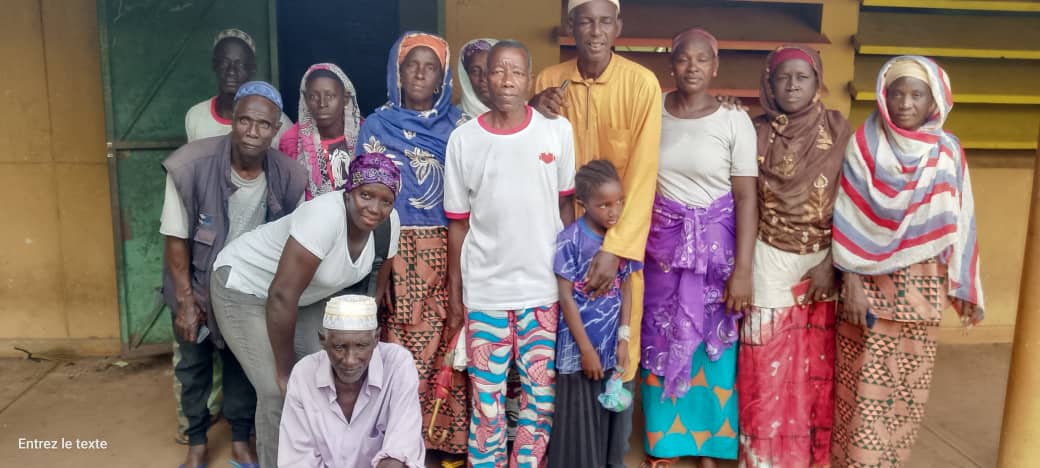 Remise des Appui_financier_par la TS aux CLEF_et_CVPE_de_Thiaguisse_Tormelin